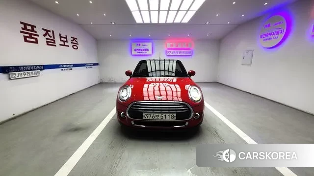 Mini Cooper Convertible 2020 Красный из Кореи