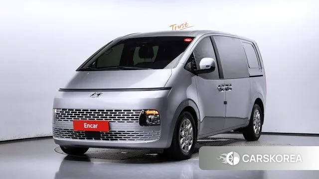 Hyundai Staria 2022 Серебряный из Кореи