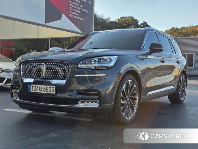 Lincoln Aviator 2nd generation 2023 Темно-зеленый из Кореи
