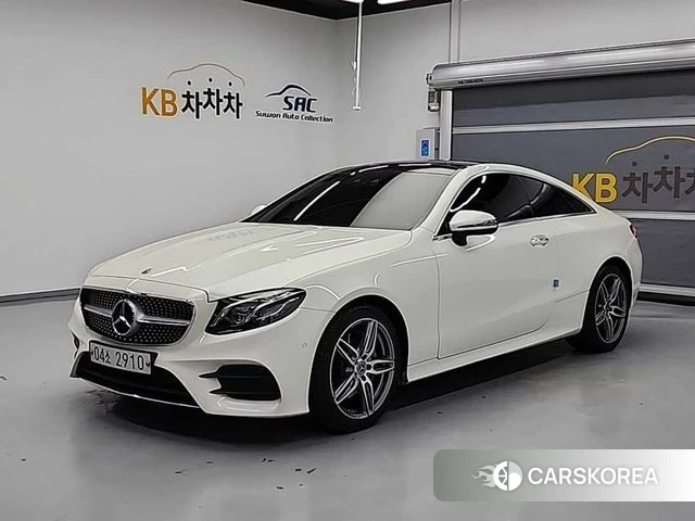 Mercedes-Benz E-Class W213 2018 Белый из Кореи