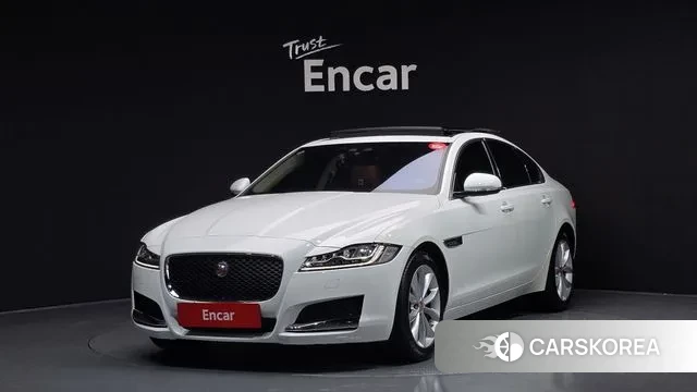 Jaguar XF (X260) 2019 Белый из Кореи