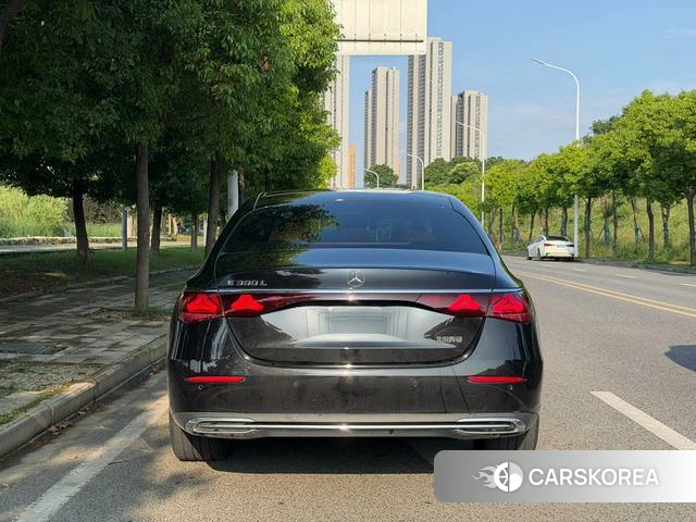 Mercedes-Benz E-class 2024 Черный из Китая