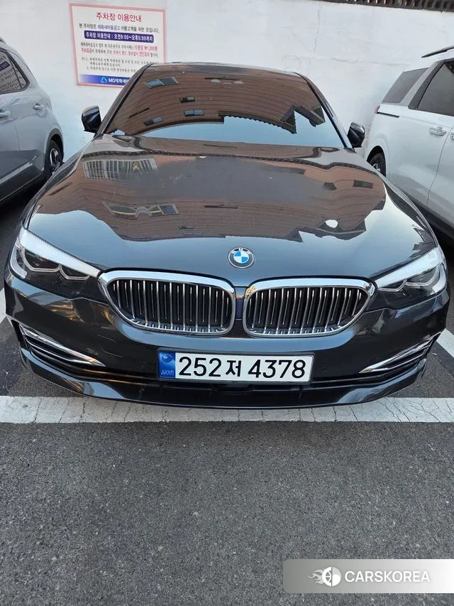 BMW 5 Series (G30) 2019 Черный из Кореи