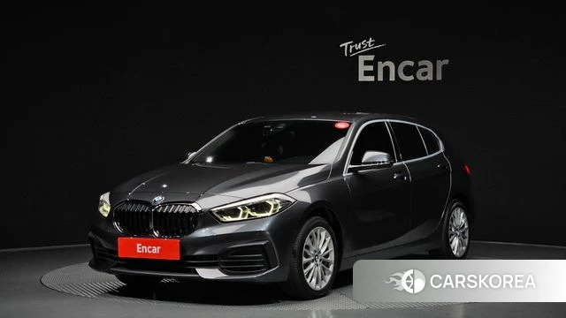 BMW 1 Series (F40) 2020 Серый из Кореи