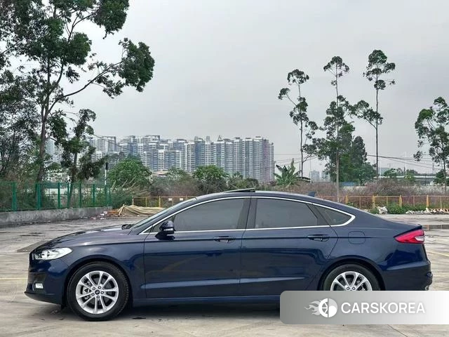 Ford Mondeo 2021 Синий из Китая