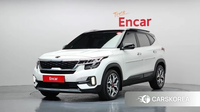Kia Seltos 2020 Белый из Кореи