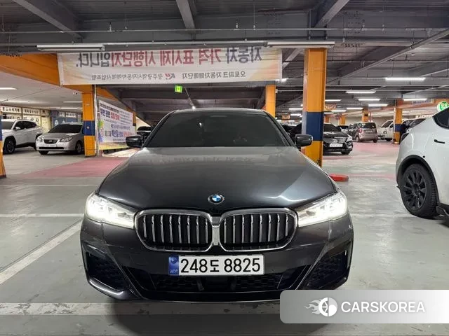 BMW 5 Series (G30) 2022 Серый из Кореи