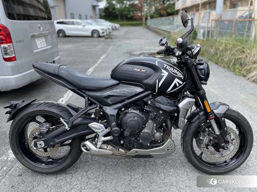Проданный Triumph TRIDENT 660 2021 из Японии