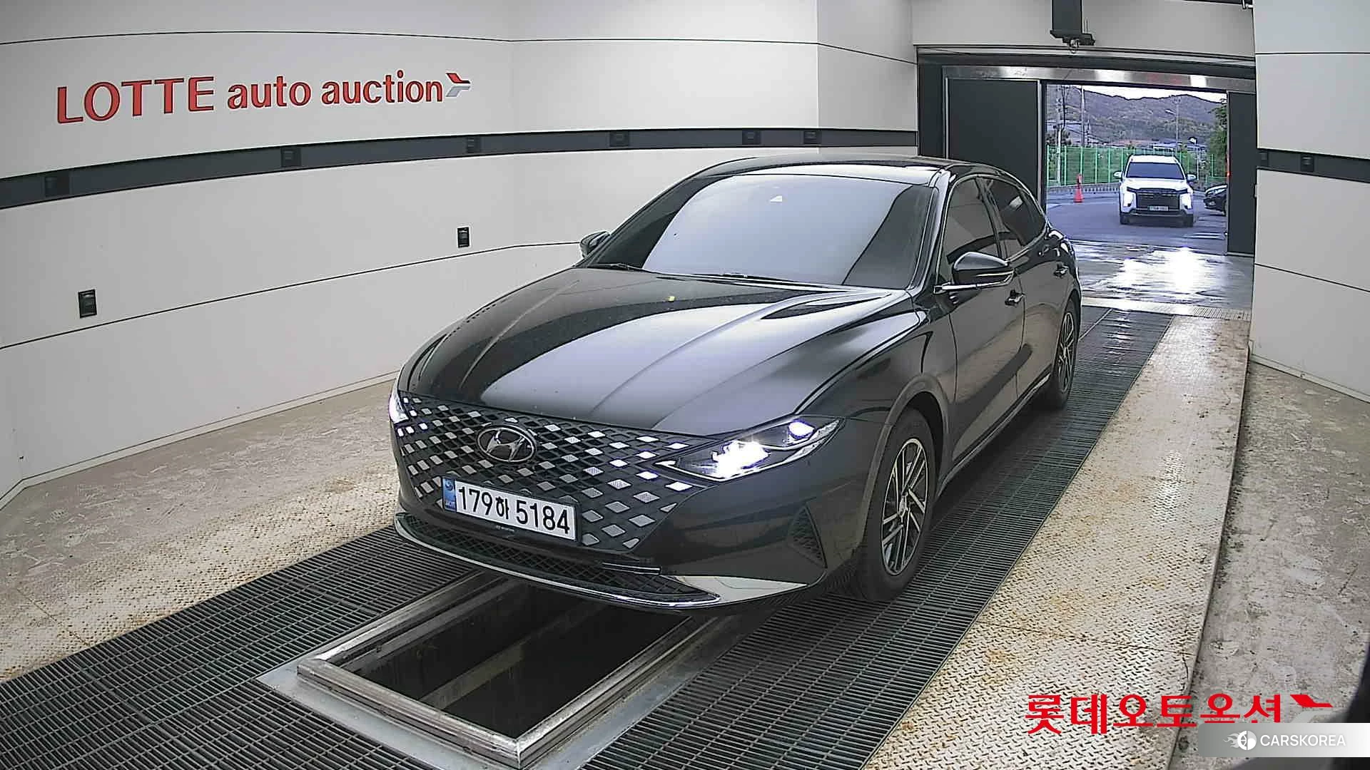 Hyundai Grandeur 2022 Midnight Black Pearl из Кореи