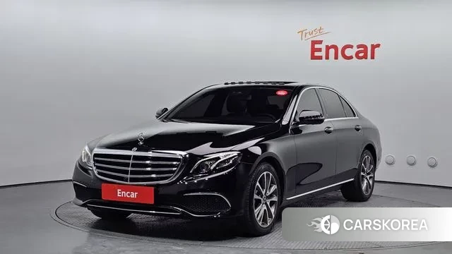 Mercedes-Benz E-Class W213 2018 Черный из Кореи