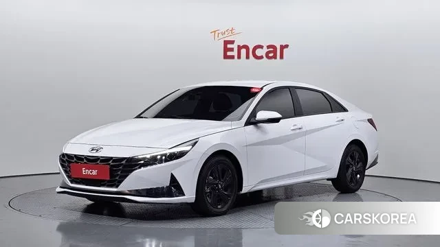 Hyundai Avante Hybrid (CN7) 2022 Белый из Кореи