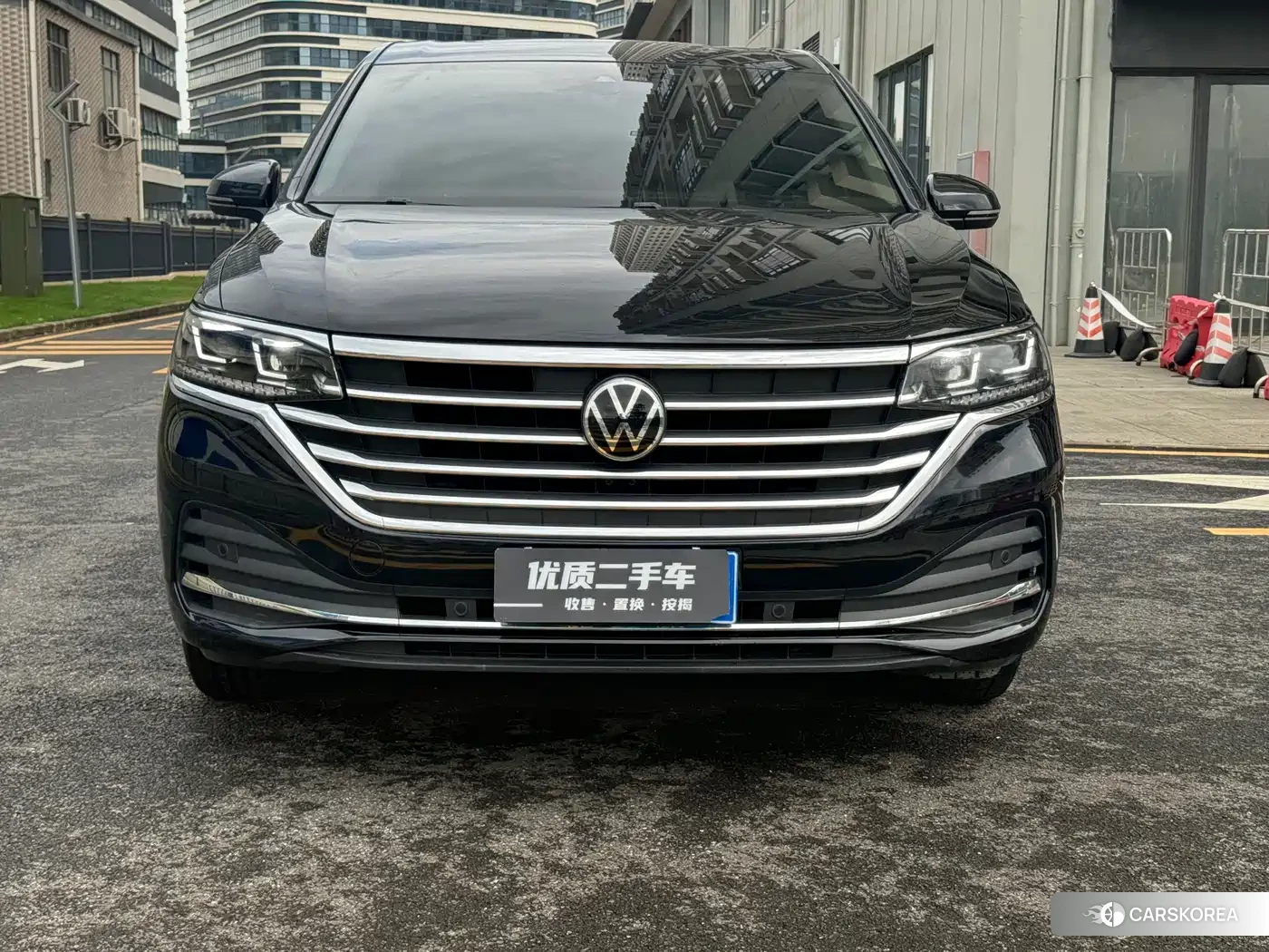 Volkswagen Viloran 2023 Черный из Китая