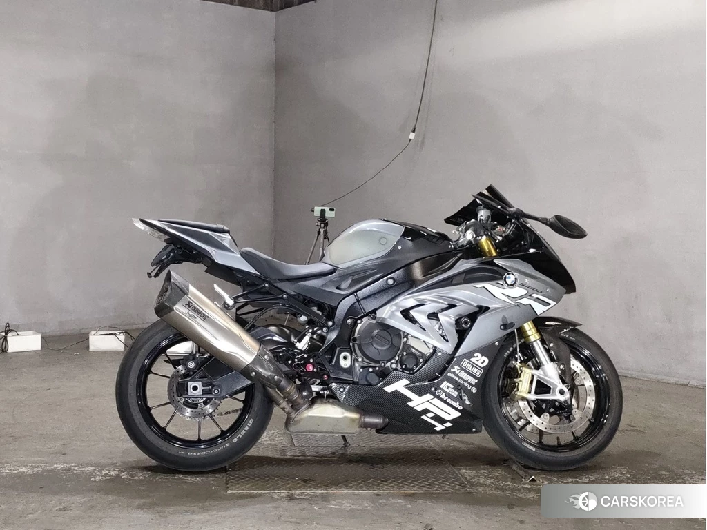 Проданный BMW S1000RR 2018 из Японии