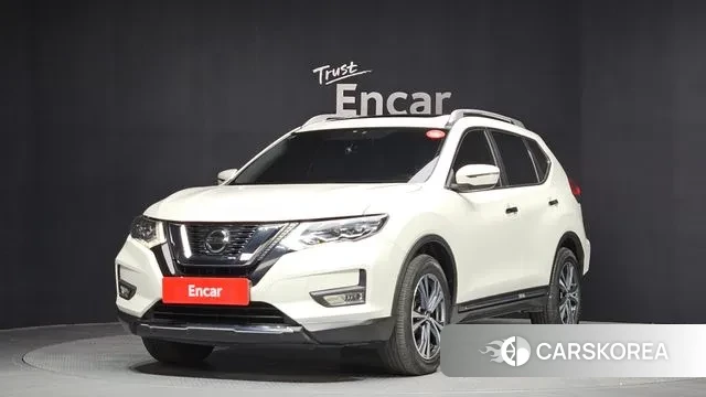 Nissan X Trail 2018 Белый из Кореи