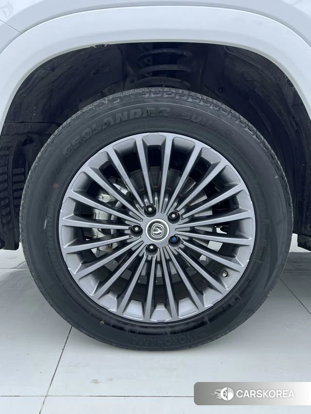 Chang'an CS95 2022 Белый из Китая