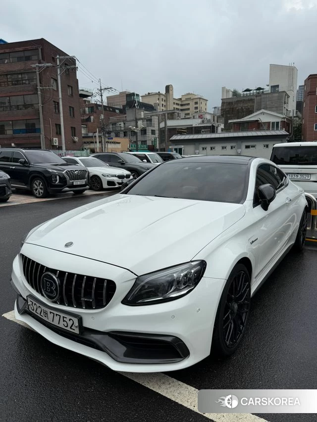 Mercedes-Benz C-Class W205 2020 Белый из Кореи