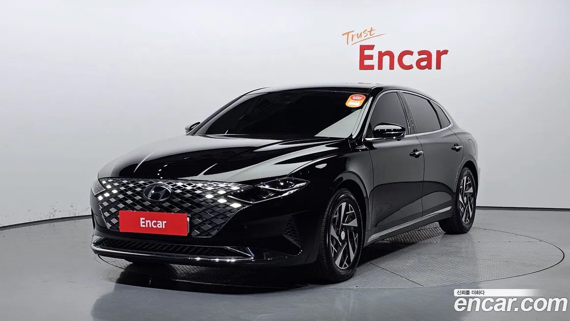 Hyundai The New Grandeur IG Hybrid 2022 Черный из Кореи