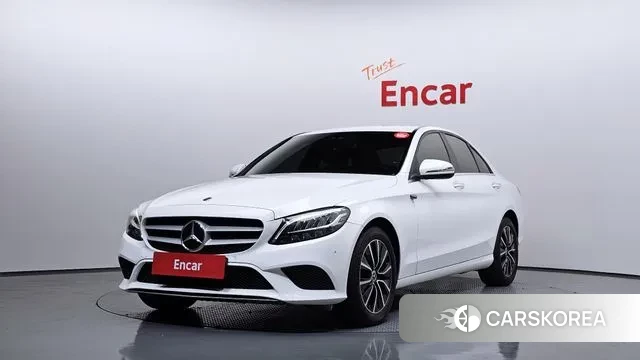 Mercedes-Benz C-Class W205 2020 Белый из Кореи
