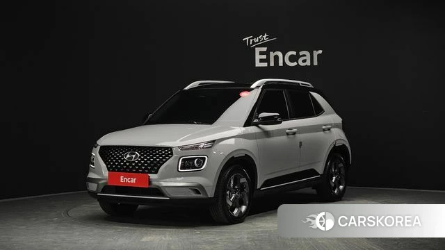 Hyundai Venue 2024 Серебристо-серый из Кореи