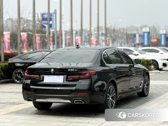 BMW 5 series 2021 Черный из Китая