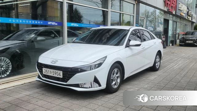 Hyundai Avante (CN7) 2021 Белый из Кореи