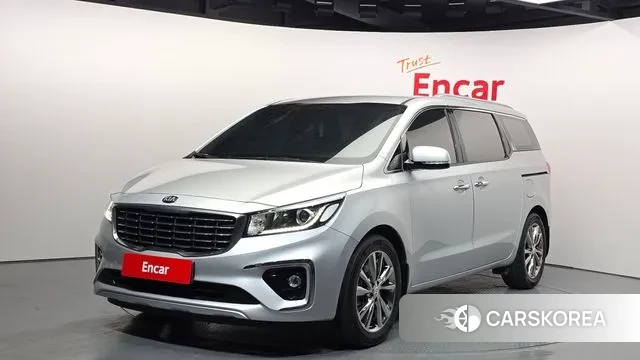 Kia The New Carnival 2018 Серебристо-серый из Кореи