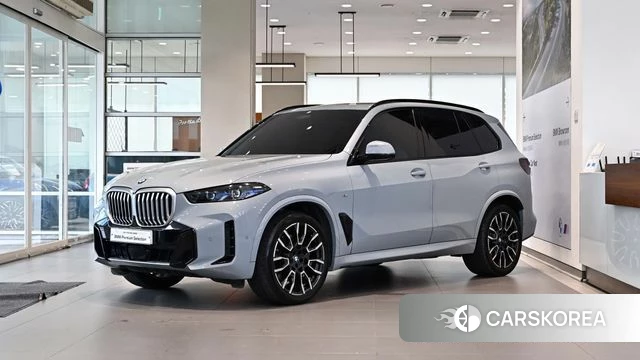 BMW X5 (G05) 2023 Цвет галактики из Кореи