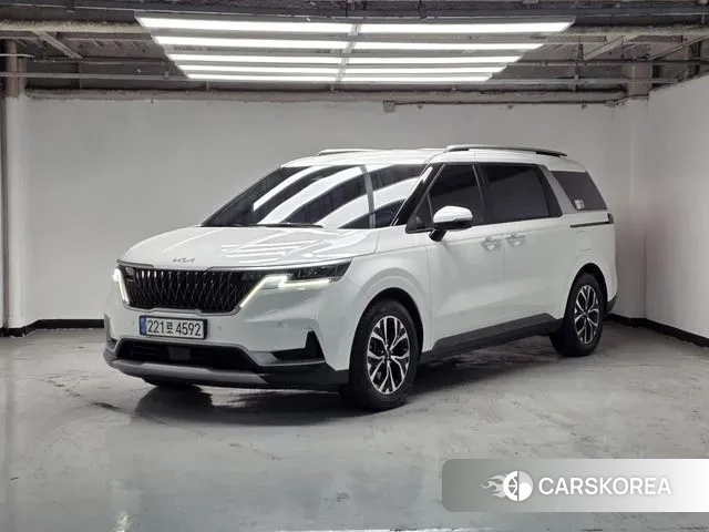Kia Carnival 4th generation 2022 Белый из Кореи
