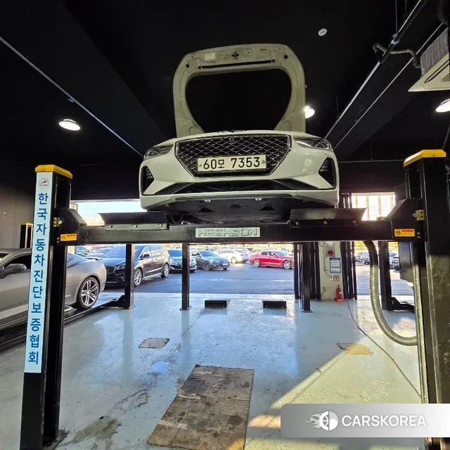 Genesis G70 2019 Белый из Кореи