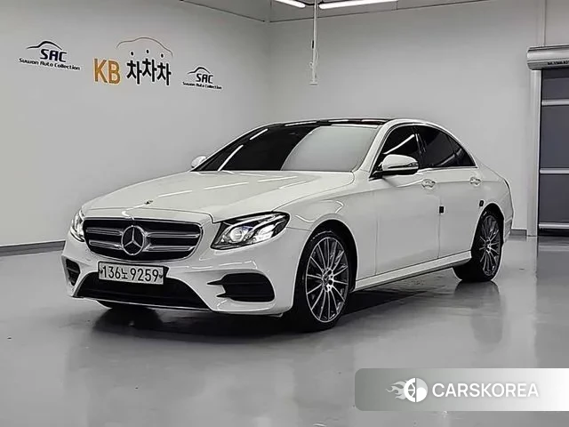 Mercedes-Benz E-Class W213 2019 Белый из Кореи