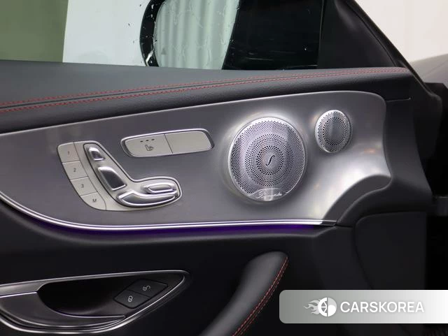 Mercedes-Benz E-class AMG 2021 Темно-серый из Китая