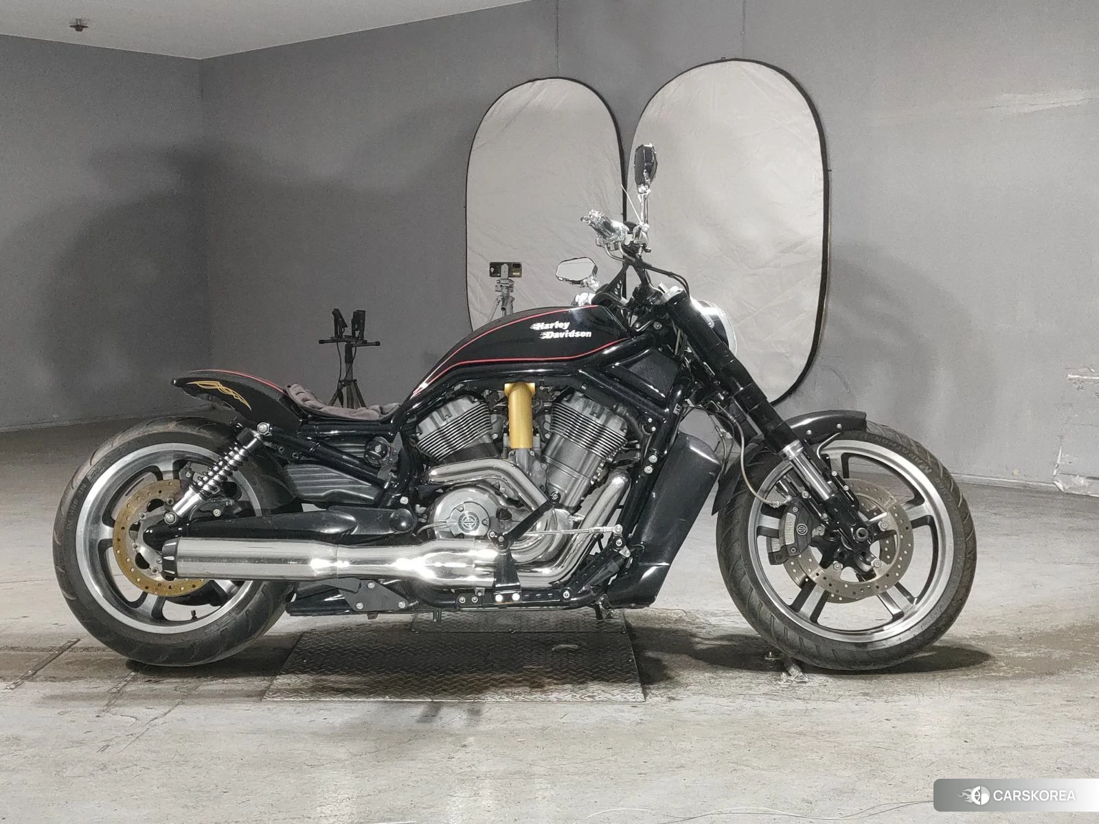 Проданный Harley-Davidson V-ROD Muscle VRSCF 2010 из Японии
