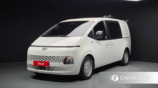 Hyundai Staria 2023 Белый из Кореи