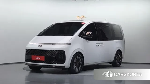 Hyundai Staria 2021 Белый из Кореи