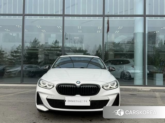 BMW 1 series 2021 Белый из Китая