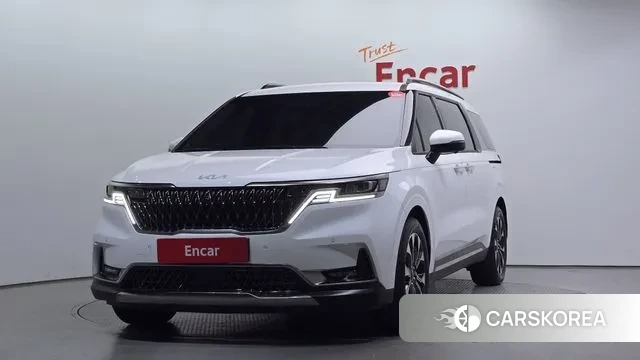 Kia Carnival 4th generation 2023 Белый из Кореи