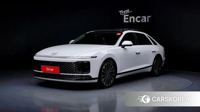 Hyundai Grandeur Hybrid (GN7) 2023 Белый из Кореи