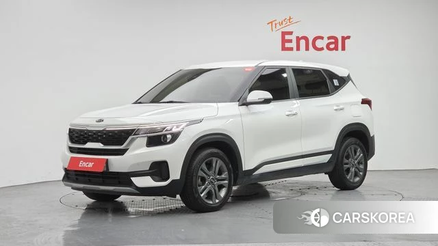 Kia Seltos 2021 Белый из Кореи