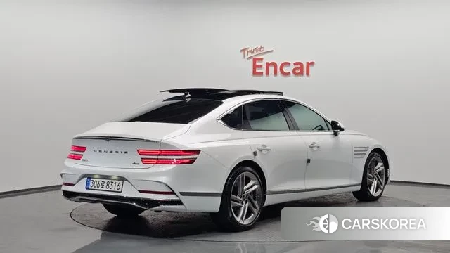 Genesis G80 (RG3) 2024 Белый из Кореи