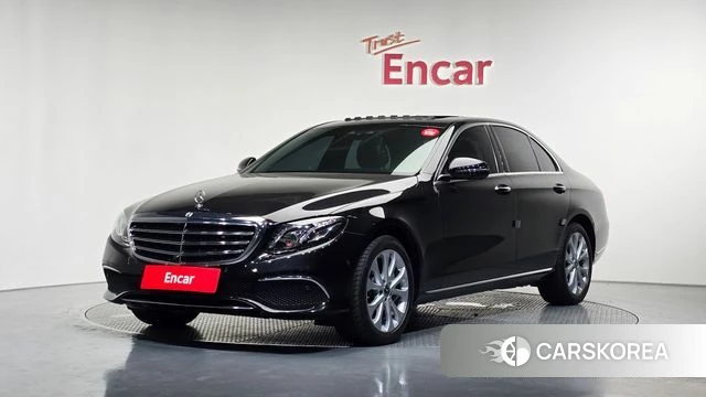 Mercedes-Benz E-Class W213 2018 Черный из Кореи