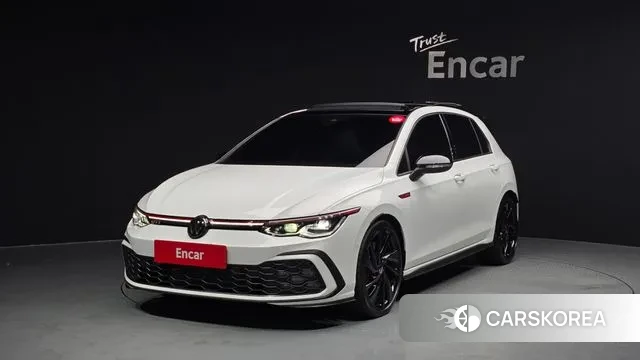 Volkswagen Golf 8th Generation 2024 Белый из Кореи