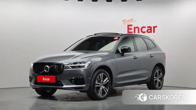Volvo XC60 second Generation 2020 Серый из Кореи