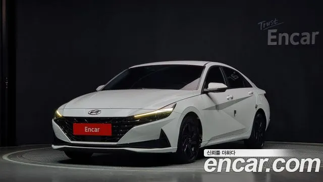 Hyundai Avante Hybrid (CN7) 2021 Белый из Кореи