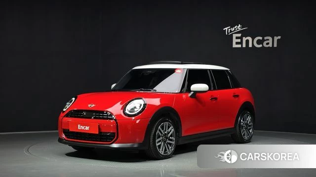 Mini Cooper C 4th generation 2025 Красный из Кореи