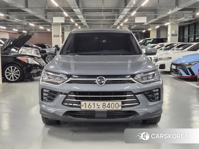 Ssangyong Beautiful Korando 2019 Серый из Кореи