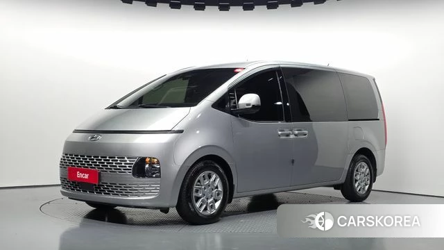 Hyundai Staria 2022 Серебряный из Кореи
