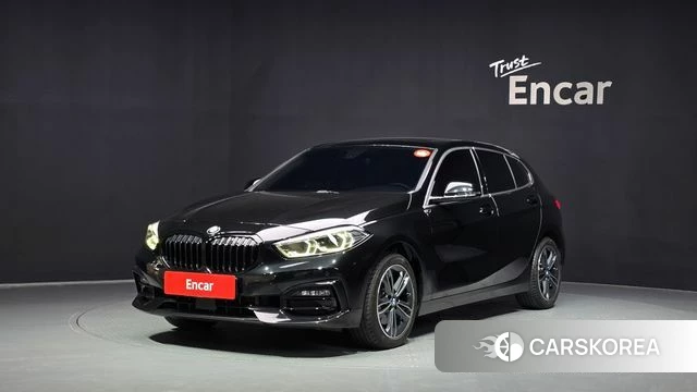 BMW 1 Series (F40) 2020 Черный из Кореи
