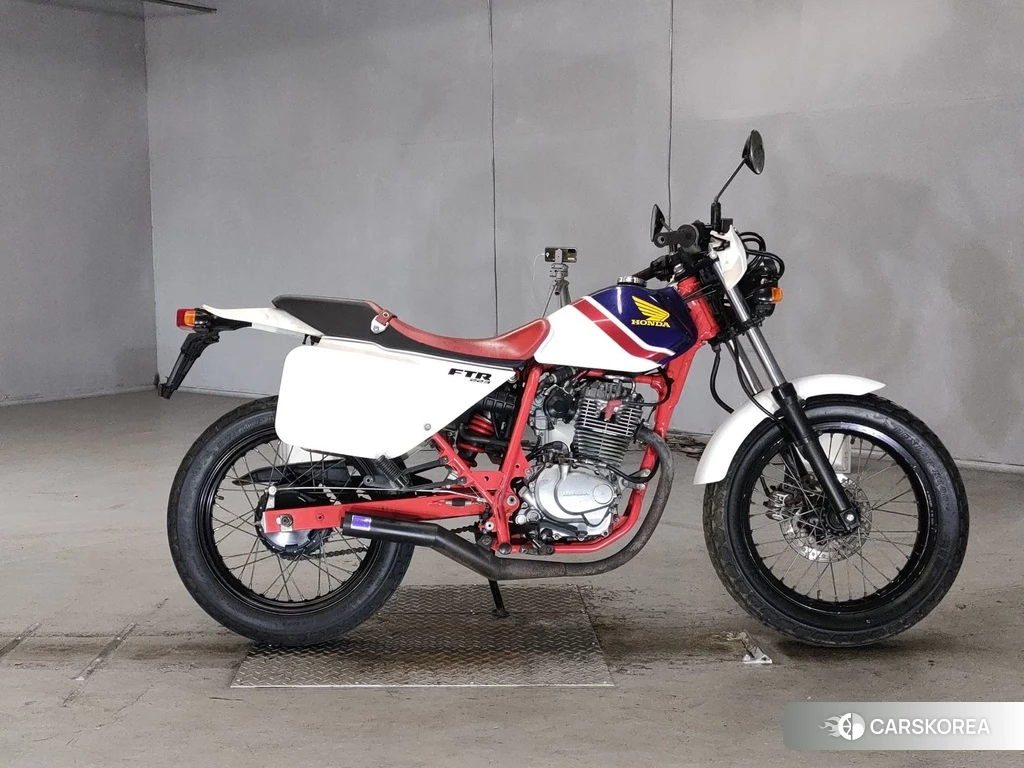 Проданный Honda FTR223 id 4139834 из Японии