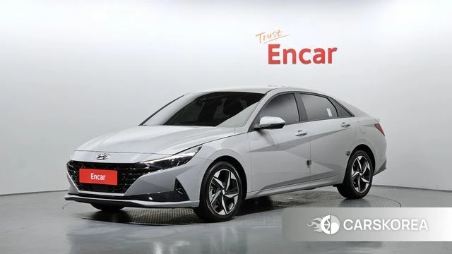 Hyundai Avante (CN7) 2022 Серебристо-серый из Кореи