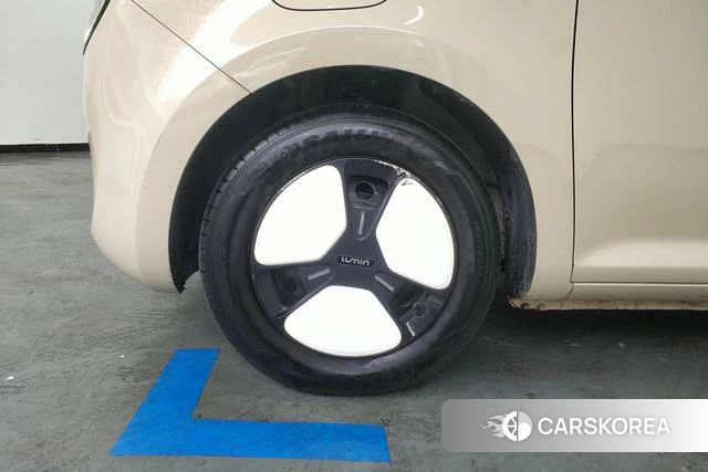 Changan Qiyuan Changan Lumin 2023 Желтый из Китая